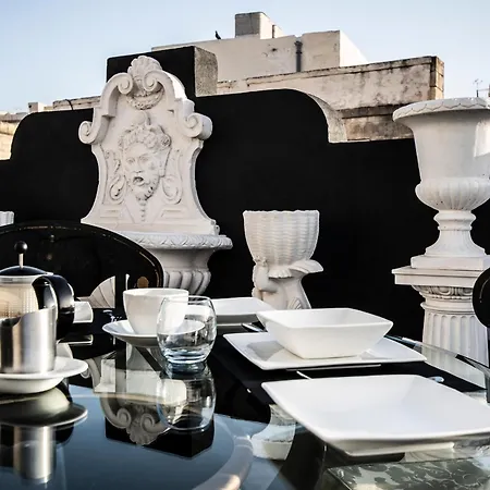 Penthouse Retreat * Cospicua