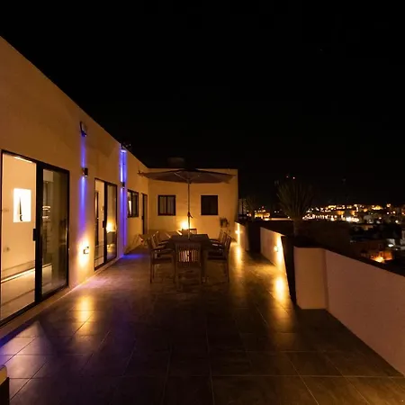 Penthouse Retreat Apartment Cospicua