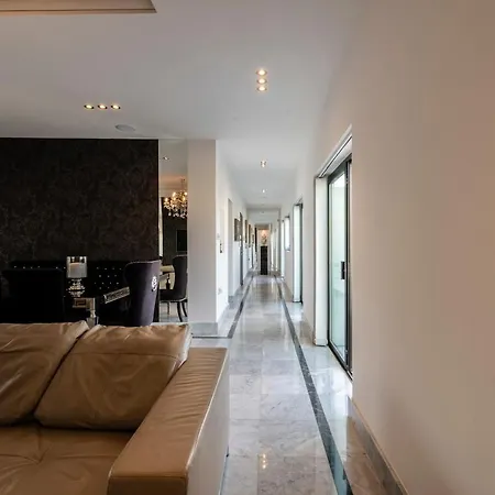 Apartament Penthouse Retreat *
