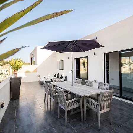 Penthouse Retreat דירה Cospicua